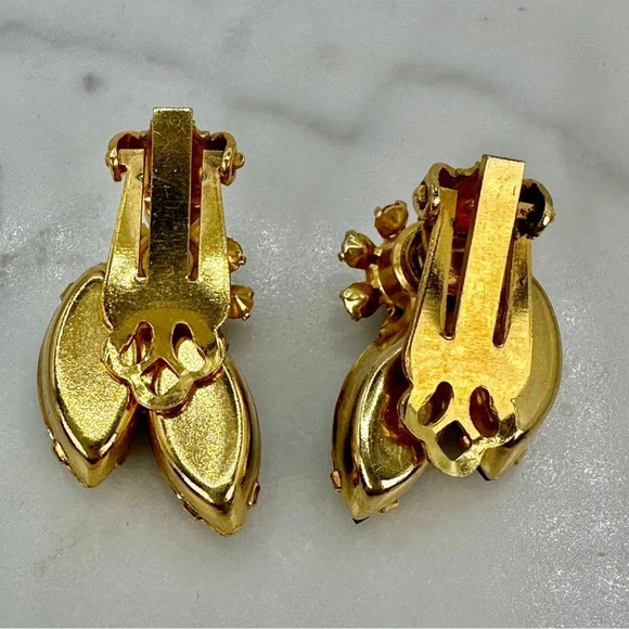 Vintage Black Glass Clip On Earrings Prong Set Estate Glam Marquise Brid… - Picture 4 of 8